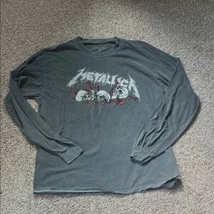 Gray Long Sleeve UO metallica Shirt